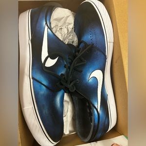Hand painted Blue smoke Nike Stefan Janoski skate shoes. Size 11.5